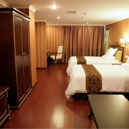 Greentree Inn Guangdong Guangzhou Jichang Road Express Hotel エクステリア 写真