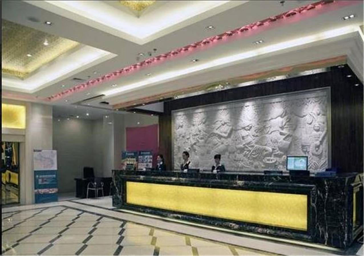 Greentree Inn Guangdong Guangzhou Jichang Road Express Hotel エクステリア 写真