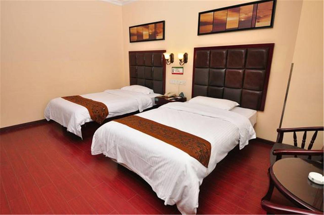 Greentree Inn Guangdong Guangzhou Jichang Road Express Hotel エクステリア 写真