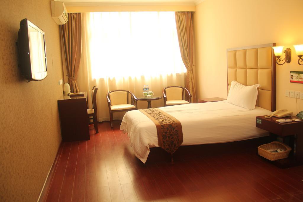 Greentree Inn Guangdong Guangzhou Jichang Road Express Hotel 部屋 写真